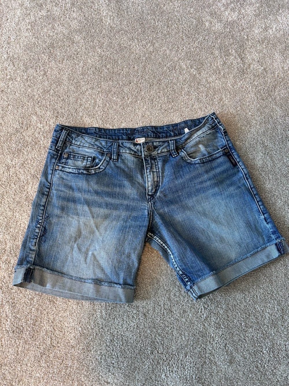 Silver Jeans Sammy Light Blue Rolled Hem Cuffed Denim Shorts Y2K Jean Shorts